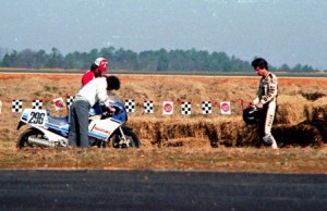 Doug Polen crashed in practice at Talladega, but it didn't hurt him come race time. He charged from behind to win the very first Suzuki Cup race. (Larry Lawrence photo)