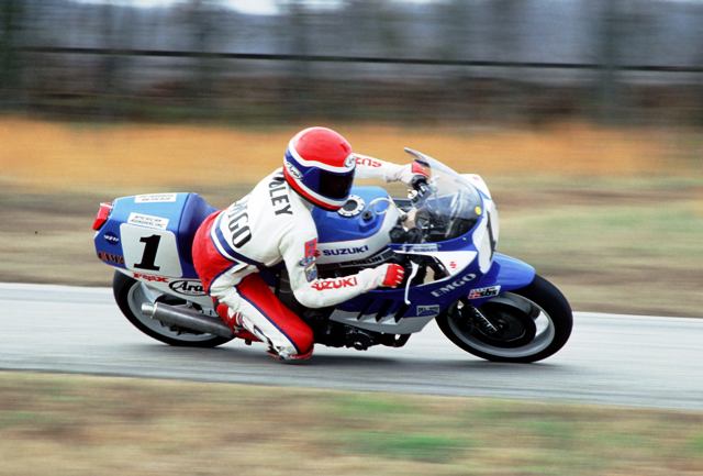 Cooley in WERA Wes Cooley on the Team Suzuki Endurance machine circa 1988. (Larry Lawrence photo)