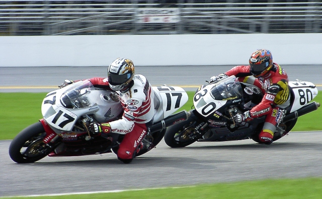 Duhamel-Roberts Miguel Duhamel (17) and Kurtis Roberts (80) race their Honda RC51 Superbikes at Daytona in 2003. (Larry Lawrence photo)
