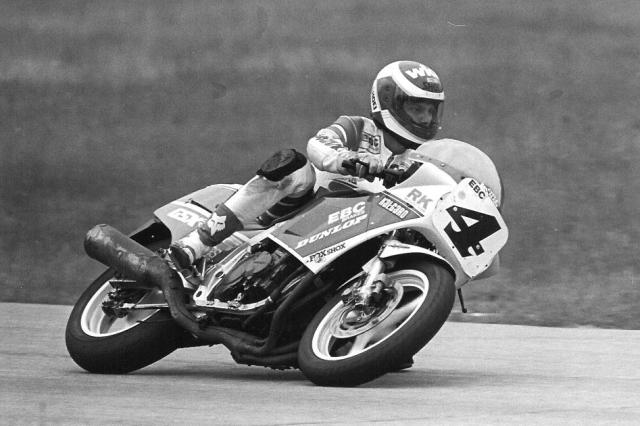 Scott Russell on the Solmax Racing Suzuki sometime in the late 1980s. (Larry Lawrence photo)