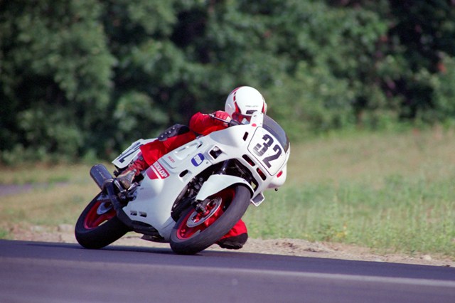 Gibson, Gary - Grattan - July 1987-sm Gary Gibson racing his Hona 600 Hurricane at a WERA race at Grattan Raceway Park in July of 1987. (Larry Lawrence photo)