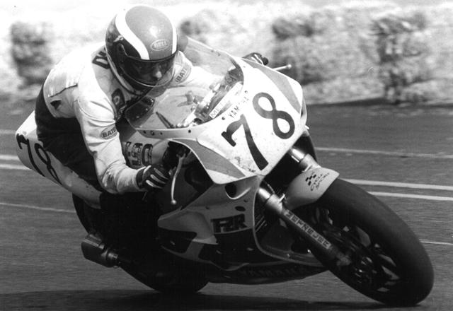 Lind, Bruce Bruce Lind in full tuck exiting a turn at Seattle International Raceway in 1991 on the Hutchins Racing Yamaha. (Larry Lawrence photo)