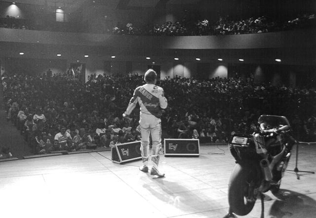 Raber Dave Raber, of the American Dream Racing, speaks in front of a packed auditorium during a school program in Indiana during the early 1990s. (Larry Lawrence photo)