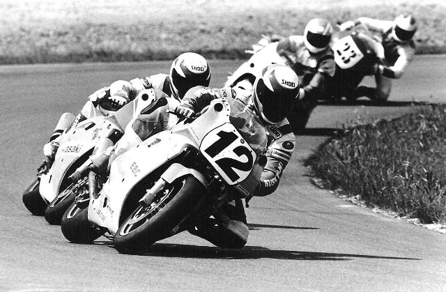 Sandy - Putnam '92 Bob Sandy (12) leads Dean Hayes (directly behind Sandy) at Putnam Park in Mt. Meridian, Indiana, in 1992. (Larry Lawrence photo)