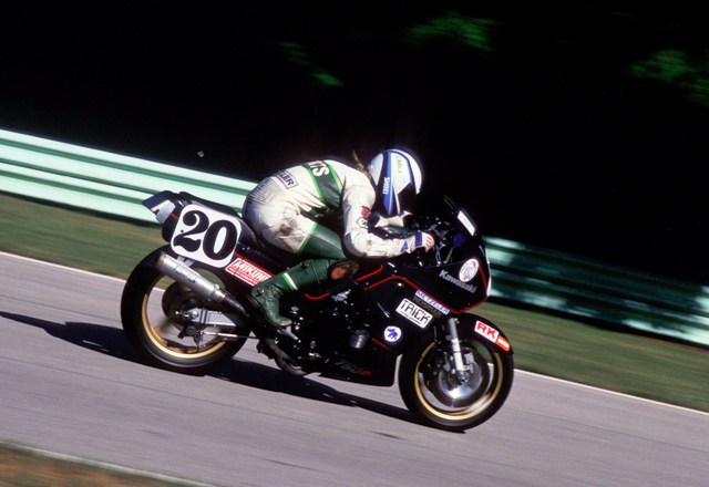Shorts, Larry - Elkhart 87 sm Larry Shorts racing a Kawasaki Superbike at Road America in 1987. (Larry Lawrence photo)