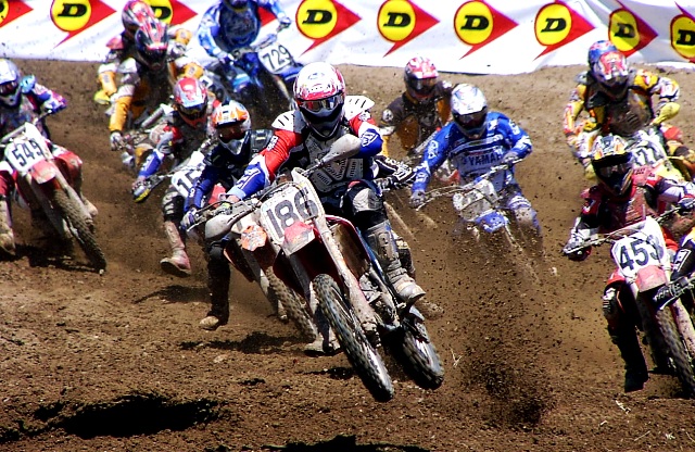 Dennis Stapleton (186) flies his Honda out of a rut during the 2003 Hangtown National. (Larry Lawrence photo)