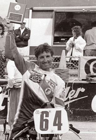 Graham, Ricky - '93-sm Ricky Graham in the winners circle of an 883 race on the Milwaukee Mile in 1993. (Larry Lawrence photo)