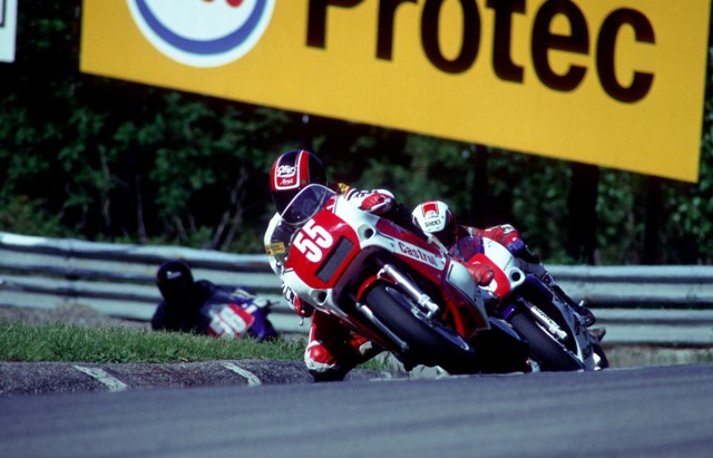 Gervais, Steve - Mosport WSBK 1989-sm Canadians Steve Gervais (55) and Steve Dick battle at the Canadian round of the World Superbike Championship at Mosport on June 4, 1989. Derrick Medaglia (56) can be seen coming up from behind. (Larry Lawrence photo)
