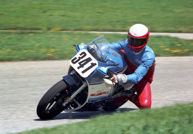 Jerry Sievers corners his new Suzuki GSX-R750 at Grattan Raceway in May of 1986. (Larry Lawrence photo)