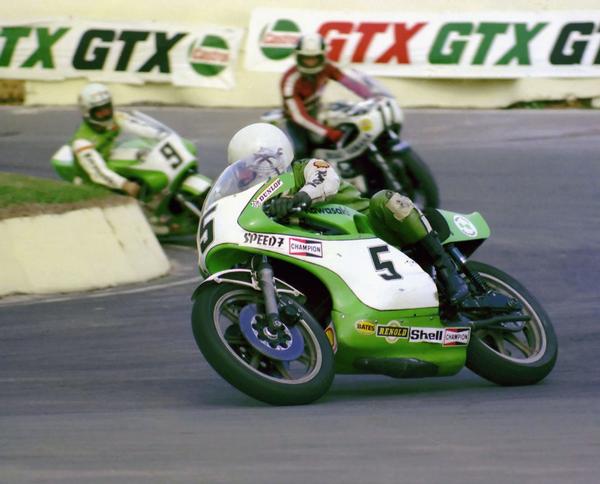 Ditchburn, Barry Barry Ditchburn on a factory Kawasaki negotiating the unbelievably tight Shaw’s Hairpin at Mallory Park in 1975. (Photo © by Graham Etheridge)