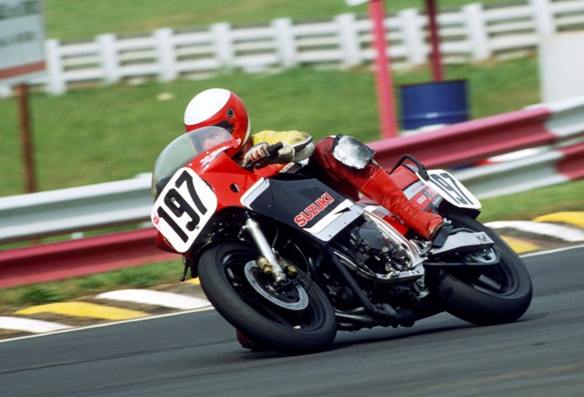 Leading AFM road racer Jeff Hagan racing in the Suzuki GSXR Cup Finals at Road Atlanta in November of 1986. The Suzuki Cup brought together, for the first time, leading club racers from all across the country. (Larry Lawrence photo)