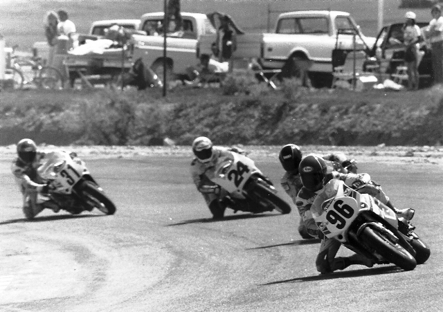 Martin, Michael - Willow '91 Michael Martin (96) sprinting to an early lead over Dean Mizdal (behind Martin), Graves (24) and Dave Deveau (31) in the WERA Pro A Superstock race at Willow Springs Raceway in April of 1991. (Larry Lawrence photo)
