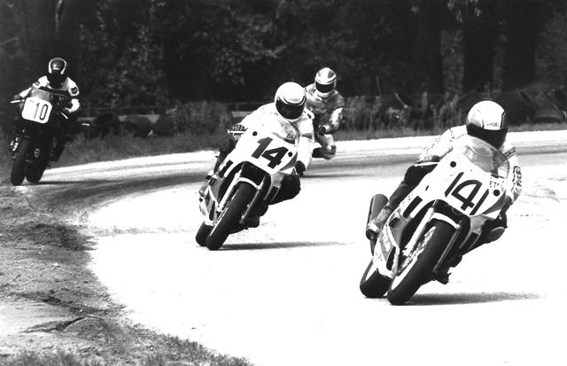 Patterson - Blackhawk Steve Patterson leads Alan Bertagnoli (14) and Sam Wardrip (directly behind Bertagnoli) in WERA C Superbike action at Blackhawk Farms in August of 1989. Keith Merryfield is seen running off the track. (Larry Lawrence photo)
