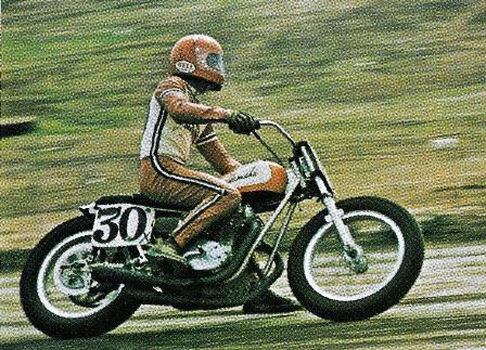 Mashburn - 1970-sm Mashburn racing one of Yamaha's vertical twins.