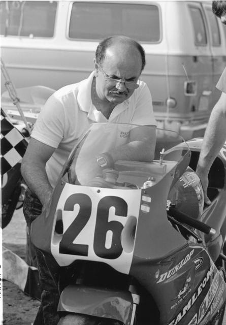 Leoni - sm Reno Leoni became one of the icon builders in the early days of AMA Superbike racing. (Leoni collection)
