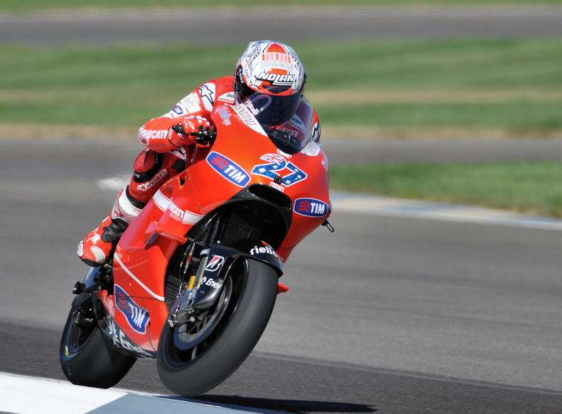 Stoner Sat. Morn Casey Stoner continued to show great speed at the Indianapolis Motor Speedway during Saturday morning’s free practice, this in spite of hitting his right knee hard on curbing. (Larry Lawrence photo)