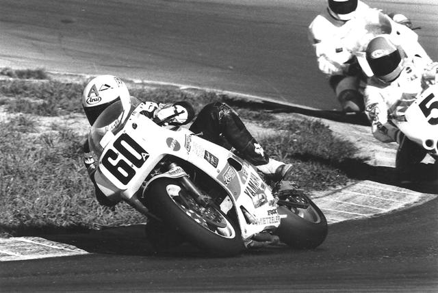 Fenwick, Andy - Grattan - Sept 88 Andy Fenwick (60) has just passed Paul Bray (5) and Fritz Kling (behind Bray) and sets off to try to catch Scott Russell in a WERA regional F-USA at Grattan Raceway in Sept. of 1988. Fenwick reeled in Russell, but came up just short at the flag. During his charge to the front Fenwick set a track record on the Dave Zupan-tuned Yamaha FZR1000. (Larry Lawrence photo)