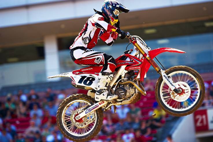 Millsaps - pre-season 2011 Fully rested for the 2011 season, Millsaps will be accompanying Justin Brayton on the Muscle Milk/Toyota/JGRMX team. (Photo/Hoppenworld.com)
