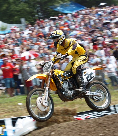 Unadilla is one of the all-time classic American motocross tracks and Chad Reed’s factory Yamaha sported a throwback color scheme, harkening back to the days of Bob Hannah and Broc Glover, during the Unadilla National in 2005. (Larry Lawrence photo)