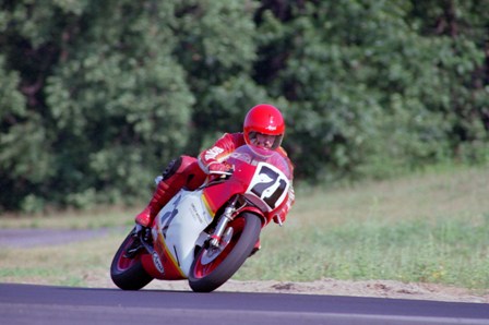 Knipp, Jim - Grattan - July 1987-sm Riders like Jim Knipp spent big bucks on GP bikes to race in AMA Formula 1 only to have the series discontinued after 1986. From then on the bikes were expensive club racing machines. Knipp won numerous WERA races on his Yamaha YZ500. (Larry Lawrence photo)
