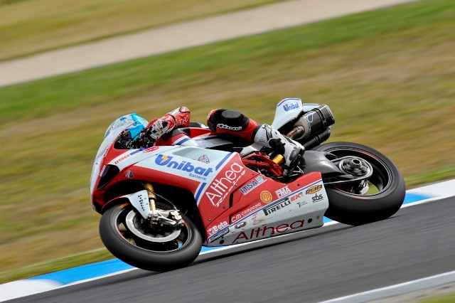 Carlos_Checa-SM Carlos Checa stopped the clocks with a time of 1 minute 31.577 seconds, a tenth quicker than his free practice time.