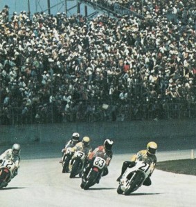Daytona '74 003 When the European GP stars starting coming to the Daytona 200 in the early 1970s the crowds came in droves.