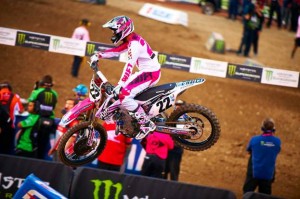 Houston pre2 A third place finish last weekend has moved TwoTwo Motorsports’ Chad Reed up to third in the standings. Reed sits 27 points behind Supercross class leader James Stewart. (Photo Credit: Hoppenworld.com)