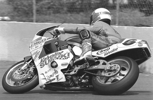Smith - Memphis Mike Smith corners the Valvoline Suzuki GSXR1100 F-USA machine en route to victory at Memphis Motorsports Park in September of 1990. It marked the first F-USA for Smith, who went on to win that year’s title. (Larry Lawrence photo)