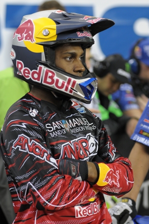 Stewart, James - Atl SX '11 - sm A lot of people make a good living off the industry that is James Stewart. The 25-year-old has more responsibilty than anyone his age should have to bear. (Larry Lawrence photo)