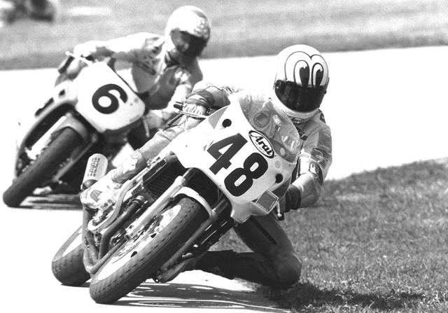 Rentzell - Smith Kevin Rentzell leads Mike Smith in WERA C Superstock action at Indianapolis Raceway Park, perhaps in 1988. It was a close one, but Rentzell, racing a Yamaha FZ600, beat Smith and his Suzuki 600 Katana. (Larry Lawrence photo)