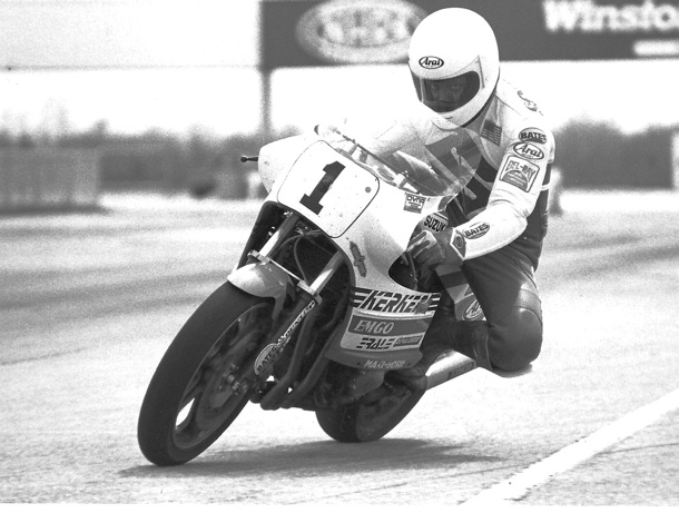 Dave Schlosser racing for Team Hammer in WERA National Endurance action in the mid-1980s. Here he races the Team Hammer Suzuki prototype coming out of the hairpin at Indianapolis Raceway Park sometime in the mid-1980s. (Larry Lawrence photo)