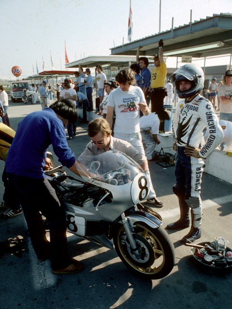 Spencer - Daytona '80-sm An 18-year-old Freddie Spencer looks on as his crew tries to figure out why his Yamaha TZ750 quit running while Spencer was leading the 1980 Daytona 200. Spencer had a huge lead and just was 13 laps from winning the 200 in his debut when the rod bearings seized on the Yamaha. (Rich Chenet photo)