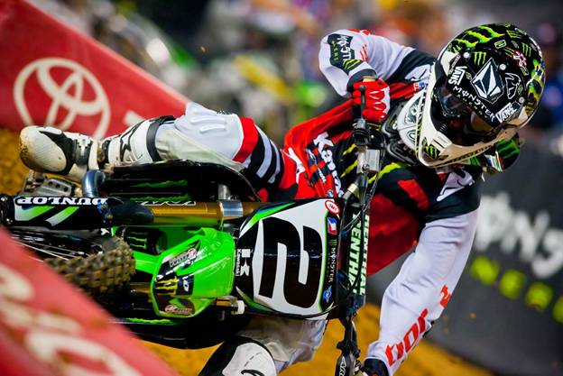 StLouisSX1 Ryan Villopoto currently sits in first place in the Supercross class points standings with a 6-point advantage over Chad Reed. (Photo Credit: Hoppenworld.com)