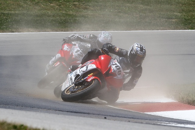Gaviria crash The precise moment when AMA Pro SuperSport racer David Gaviria lost the front end of the LTD Y.E.S. Yamaha in yesterday’s race at Mid-Ohio Sports Car Course. (Brian J. Nelson photo)