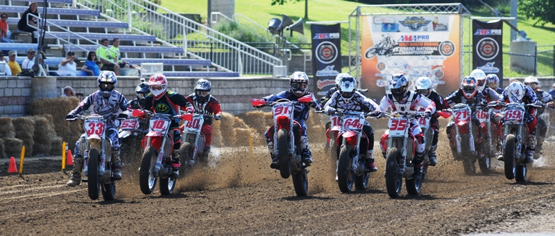 Michael Martin wheelies his No. 91Y Weirbach Racing Honda off the line at the start of the Springfield TT Pro Singles final. Michael Avila, on the No. 33E Boughner Racing Honda, went on to win the race over Martin and Hayden Gillim on the No. 69C Thirty Four Racing Honda. (Larry Lawrence photo)