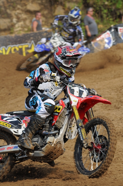 Barcia - Millville 2011 Justin Barcia races his GEICO Honda in front of DNA Shred Stix Yamaha’s Ryan Sipes in the 250 class at the Lucas Oil AMA Pro Motocross Championship round in Millville, Minn., on July 16, 2011. (Larry Lawrence photo)