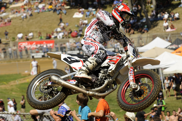AMA Pro Racing Grand National TT Jared Mees closed in on the Grand National Series lead at Peoria.