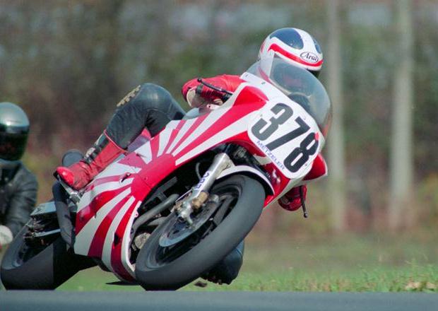 Corven, Chris - Grattan I always thought Chris Corven’s Suzuki GSXR had one of the coolest paint schemes back in the mid-to-late 1980s. Here’s a photo of him racing a WERA Sprint race at Grattan Raceway circa 1987. (Larry Lawrence photo)