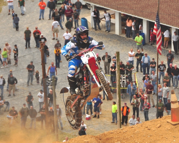 Shawn Farnsworth, the 2009 AMA Pro Hillclimb Unlimited Class Rookie of the Year who raced for Tom Reiser's Harley-Davidson team, died Monday in Dayton, Ohio. He was 36. Click on the photo to read more about Shawn. (Photo by Jeff Whitehead)