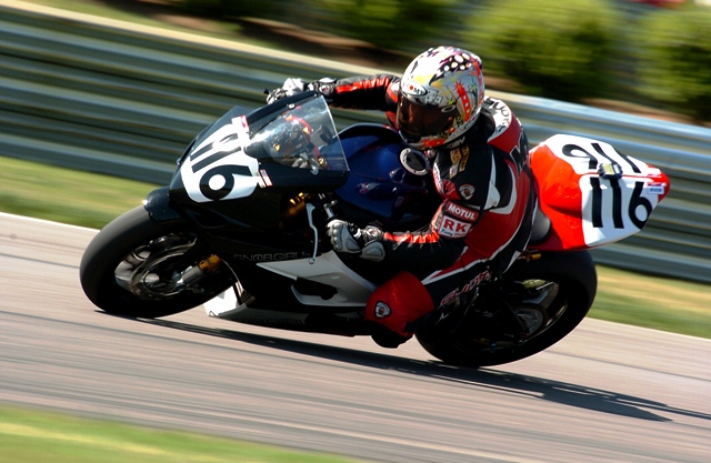 Martin, Francis - Barber 2005 Quebec’s Francis Martin races his Snobgirls/Suzuki Canada Suzuki GSX-R1000 at Barber Motosports in the AMA Superbike race on Sunday, April 24, 2005. He finished 12th, just behind Lee Acree and just ahead of fellow countryman Pascal Picotte. (Larry Lawrence photo)