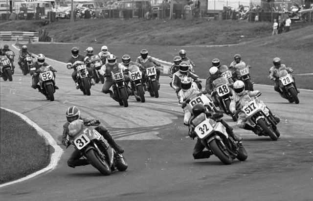 The 1985 WERA A Superbike final at the GNF with Meril Moen (No. 31) leading the pack at the start of the race going into Road Atlanta’s turn one. Moen is just ahead of Gary Gibson (No. 32), Ottis Lance (No. 517), Robert Head (No. 99) and Kevin Rentzell (No. 48). Moen won the race and national title on his Kawasaki GPZ900. Incidentally Rentzell appears to be riding a Suzuki GSXR, even though the bike wasn’t release in the U.S. until 1986. (Larry Lawrence photo)