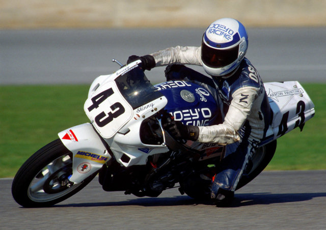 Osowski1 Sean Osowski racing his Joey O Racing Honda CBR600 in the AMA 600 Supersport at Daytona in 1989. (Larry Lawrence photo)