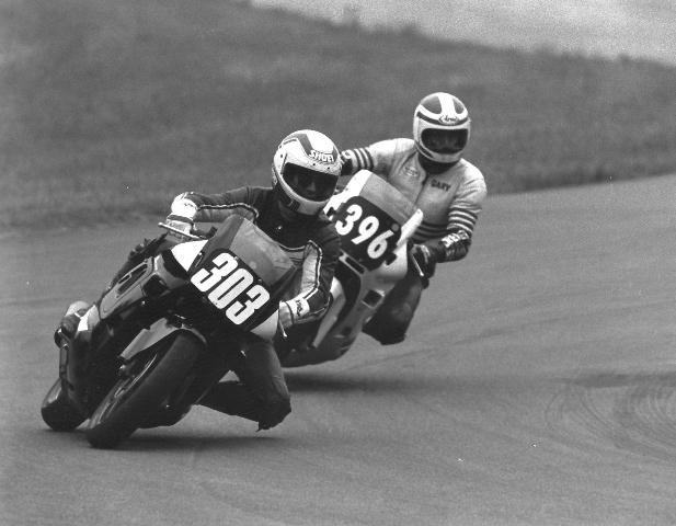 Kuhn, Daryl-sm Wisconsin’s Daryl Kuhn leads Hoosier rider Garry Jeffries in a WERA C Production or Superbike race at Grattan Raceway in August of 1987. (Larry Lawrence photo)