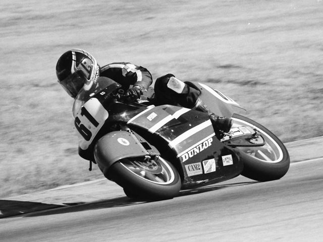 Ed Key racing the AMA 250 Grand Prix at Road America in 1988 with his bike wearing some unusual aerodynamic bodywork. (Larry Lawrence photo)