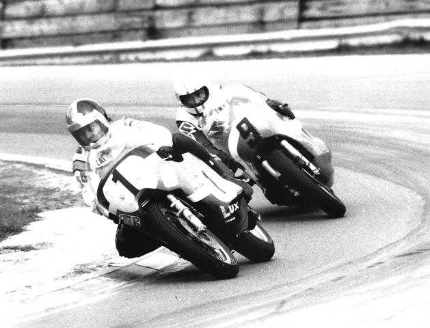 Rayborn - Smart - '73 TA American Cal Rayborn, on his factory Harley-Davidson, leads British rider Paul Smart (Suzuki mounted) in the 1973 Anglo-American Transatlantic Match Races at Brands Hatch. Rayborn proved his performance in the ’72 Match Races was no fluke when he scored victory in this race in spite of riding in pain after suffering a broken shoulder in the Imola 200. Rayborn and Smart were team captains for their respective squads. (Jim Greening Collection)
