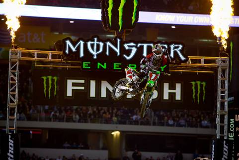 Defending Monster Energy Supercross Champion Ryan Villopoto is the Current Points Leader Through the First Nine Races With Only 13 Points Separating Him From Ryan Dungey. (Photo Credit: Hoppenworld.com)