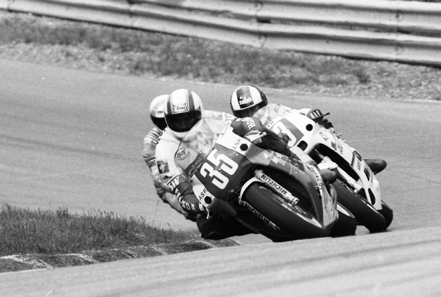 Switzerland’s Wolfgang Von Muralt (No. 35) races his Swiss Honda-backed HondaRC30 ahead of Tom Kipp (No. 33) and Yves Brisson in the Canadian round of the World Superbike Series at Mosport on June 4, 1989. (Larry Lawrence photo)