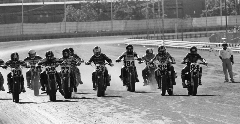 Indy Mile heat start 1986 Here’s a photo from the 1986 Indy Mile showing what I think is a Heat race start, probably from Sunday’s day race. Hitting the launch button in the shot are Chris Carr (No. 20), Keith Day (No. 22), Peter Hook (No. 77), Tim Mertens (No. 53), Mike Ragan (No. 84), Pete Hames (No. 32), and Don Estep (No. 64). On the second row you can see David Miller (No. 71) and possibly Robert Land (3z). (Larry Lawrence photo)