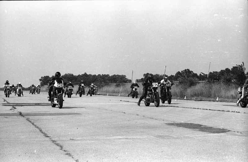 MAR - '84 Mid-America Raceway, in Wentzville, Missouri, once hosted an AMA road race national in the mid-1960s. The MCRA club racing group ran races there in the 1970s and into the early 1980s. This photo is from a MCRA/WERA race at Mid-America in 1984. It was one of the final motorcycle road races at the track. (Larry Lawrence photo)