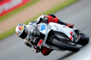 Donington_Cluzel_action-sm Monza winner Jules Cluzel (PTR Honda) posted the fastest time in the second qualifying session to head the combined time sheets and take his first ever WSS pole with a 1 minute 30.931 seconds lap.